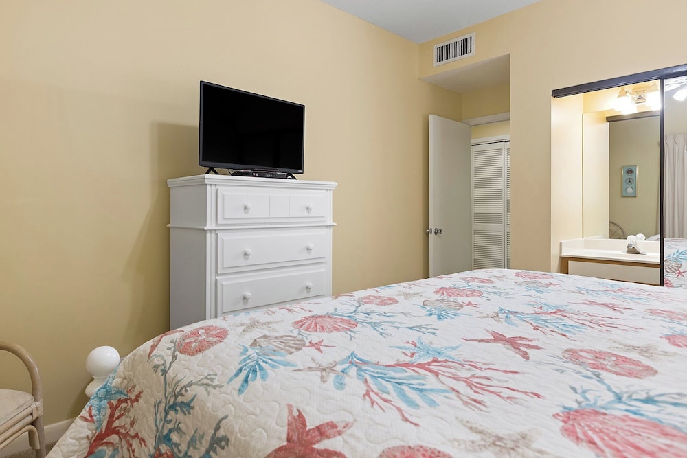 Romar House by Southern Vacation Rentals