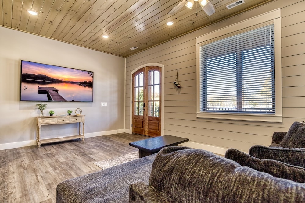Kingfish Kreek Cabin I 3 Bedroom Chalet