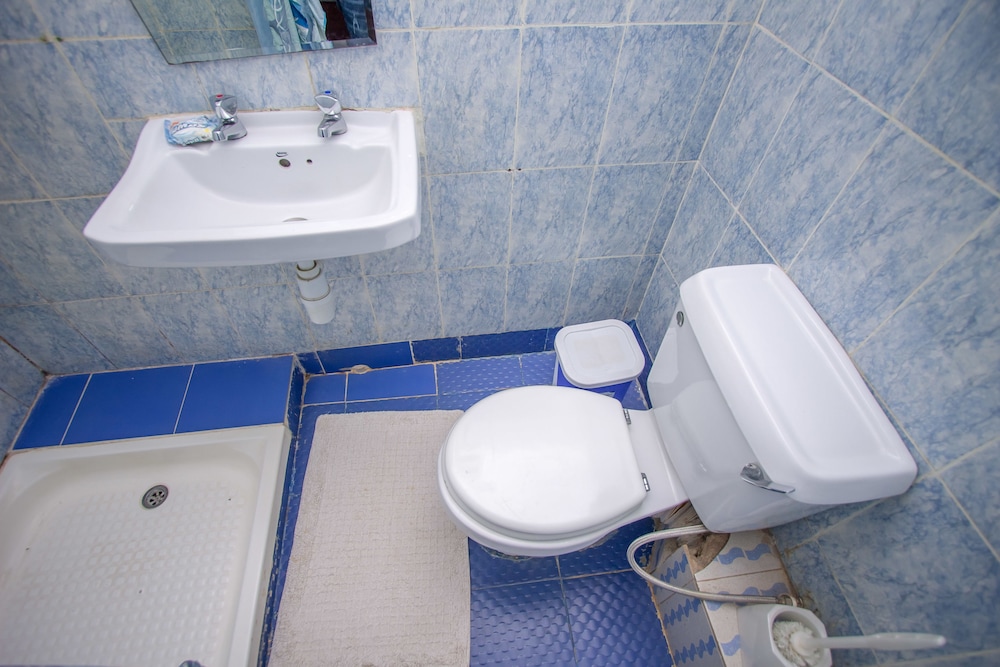 Ivys Inn Guest House