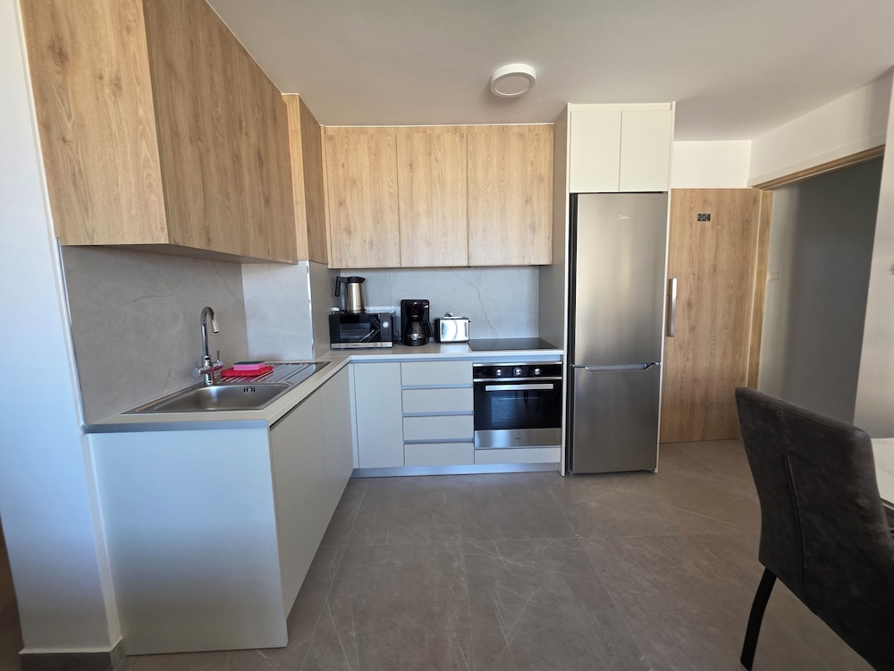 Two-Bedroom Suites by Kentrikon 1924 Boutique Hotel, Old Town