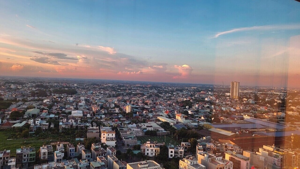 Bcons Garden Luxury Apartment view 4