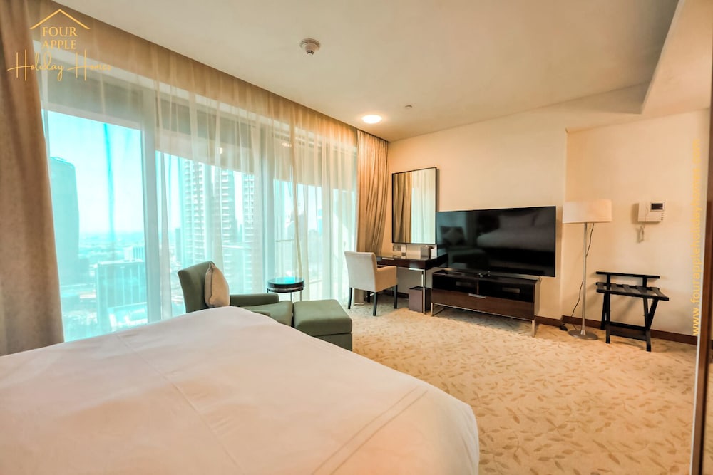 Luxury Studio with Burj Khalifa View