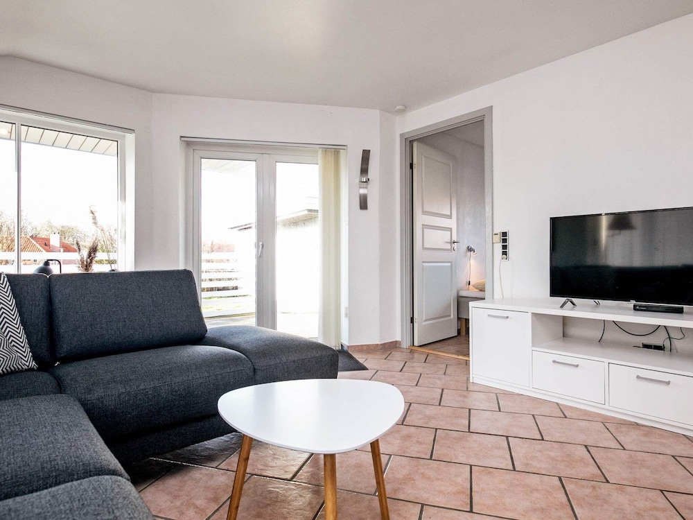 6 Person Holiday Home in Humble-by Traum view 2