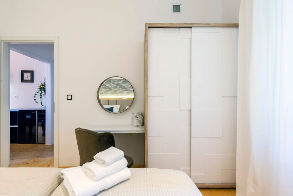 Aigli Seafront Loft-luxury Design Retreat