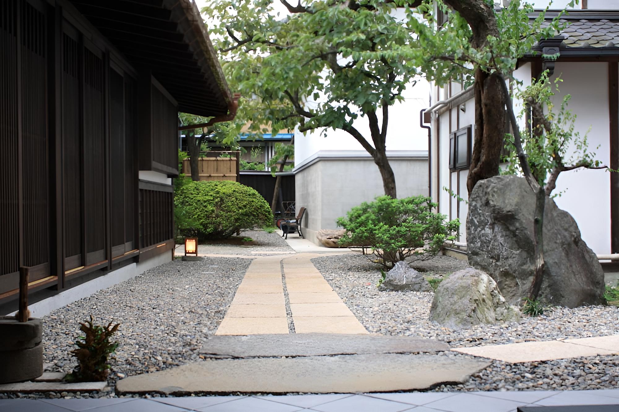Miyamotoke