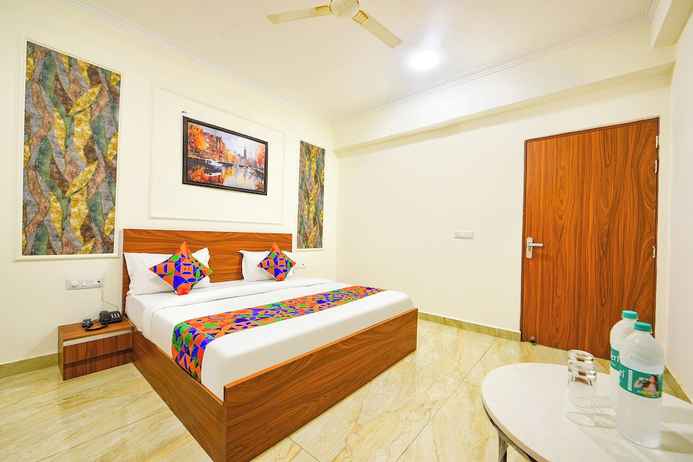 Fabhotel Prime The Golden Petals & Banquet