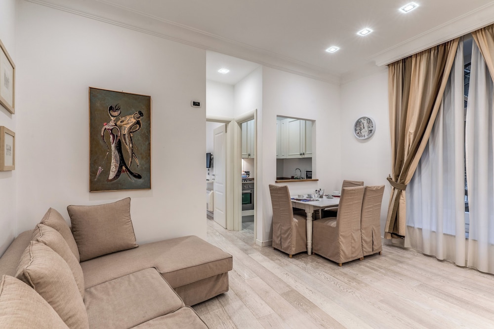 CIANCALEONI APPARTAMENTO en Rome