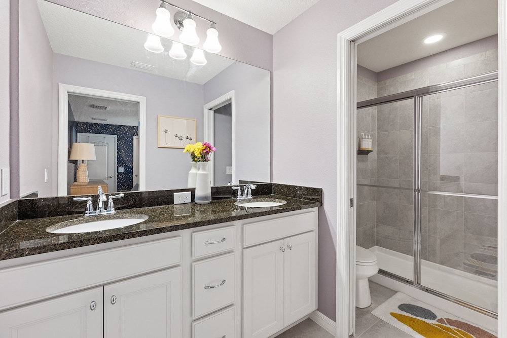 Twice-as-nice Double Delight Getaway 5 Bedroom Home