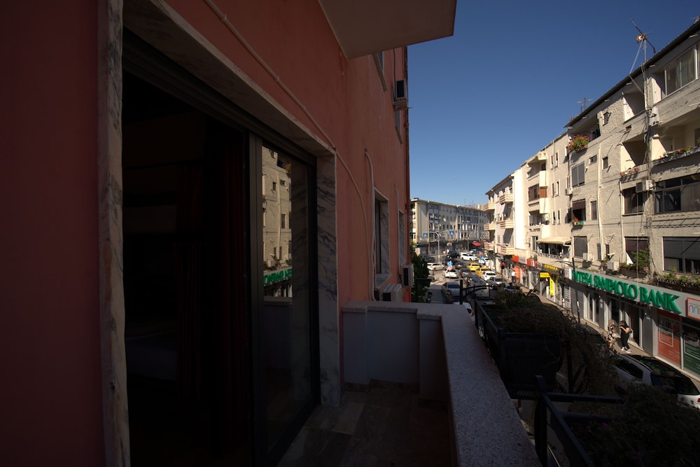 2115 Boutique Hostel