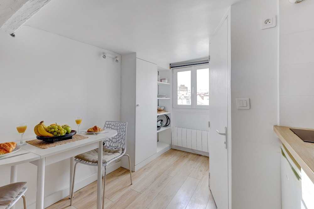 Bright Studio by Le Marais & Montorgueil