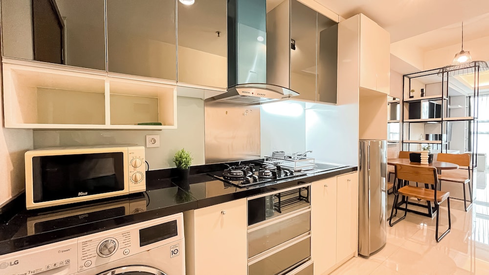 Industrial Chic Studio Apartment At Kemang Village