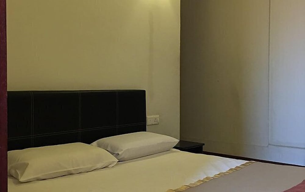 Traders Villa