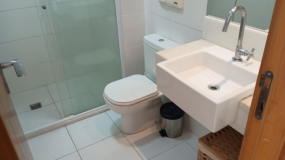 Your Complete Stay in Barra, 50 m From the Beach Exps
