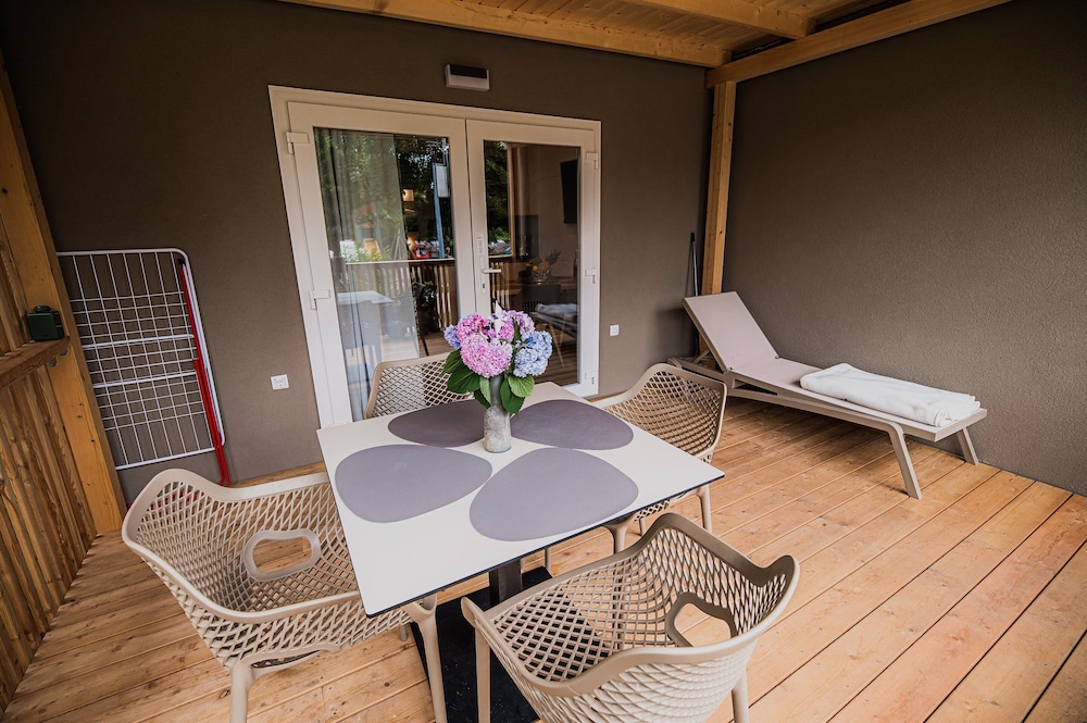 Lake Serenity Premium Mobile Homes With Thermal Riviera Tickets