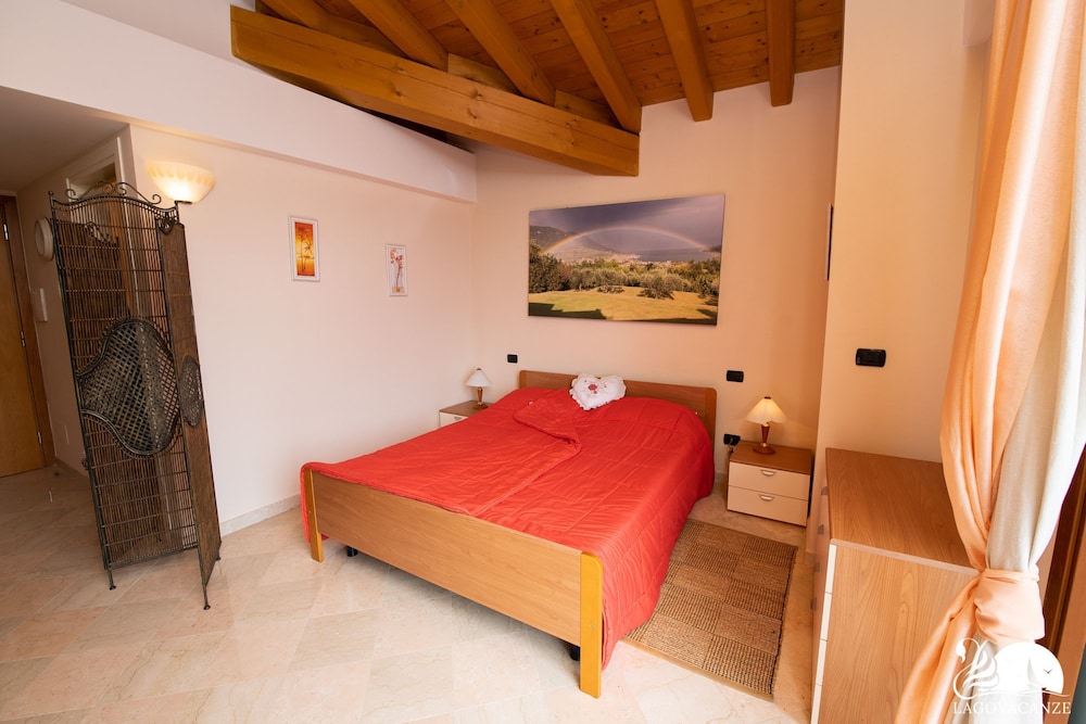 Feeling House - Appartamento Magico Lago