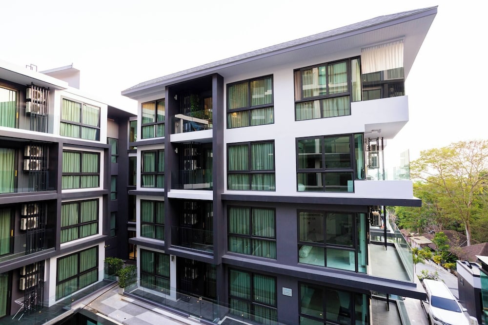 A303 - 1 Bdr Condo Partial Sea View, Ao Nang Beach