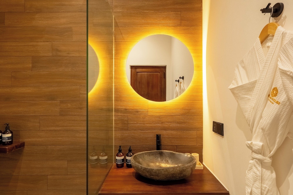 Palmero Suites