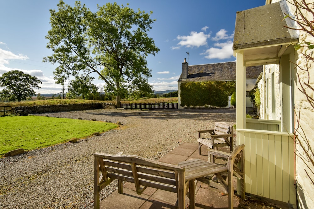 Cardross Estate Holiday Cottages