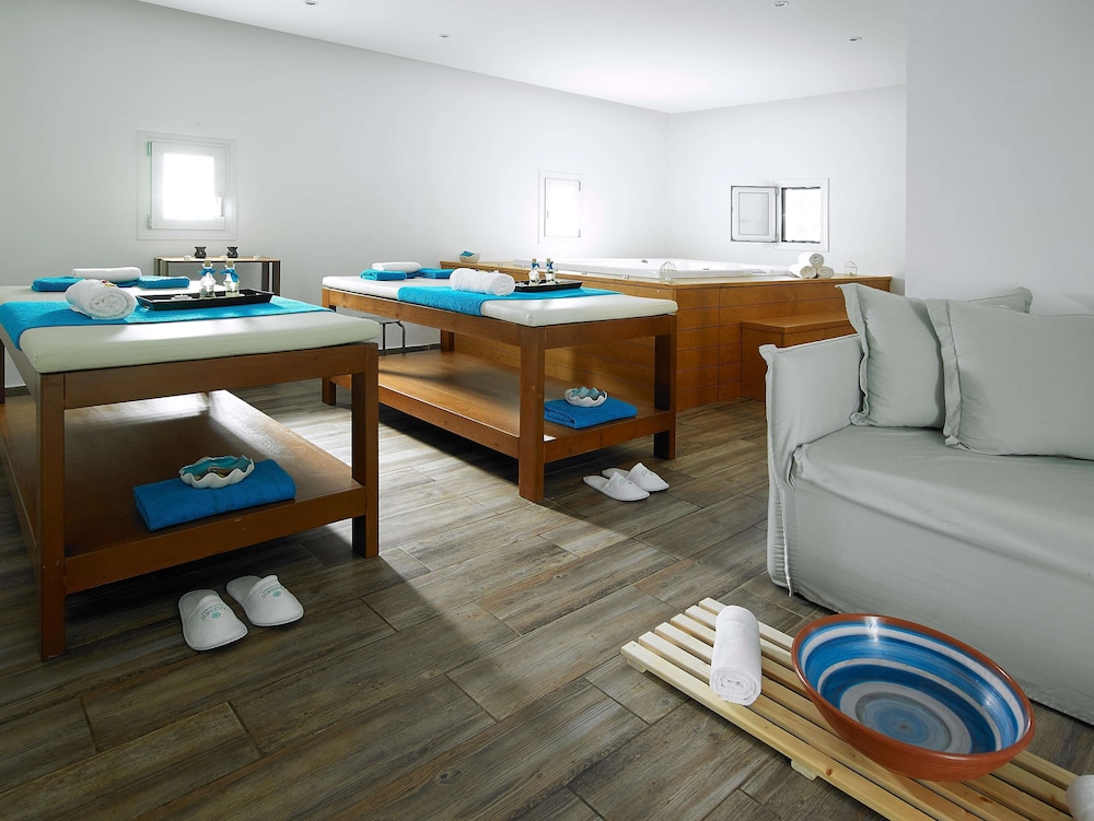 Anemos Luxury Grand Resort