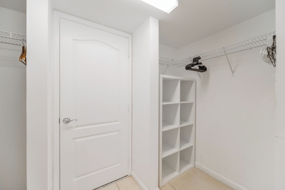 Chic Brickell Condos – Prime Location