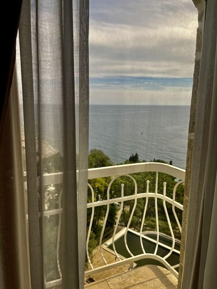 Pietra Mare Apartments
