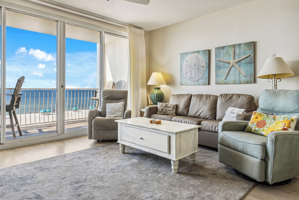 Emerald Key by Southern Vacation Rentals