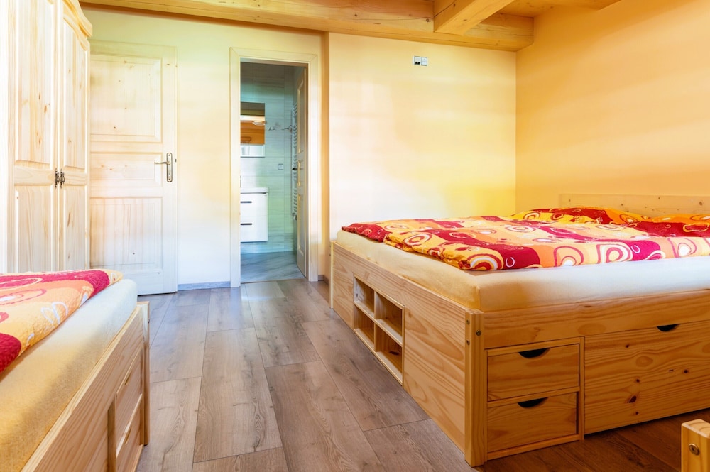 Villa in Rudnik With Pool & Sauna Retreat