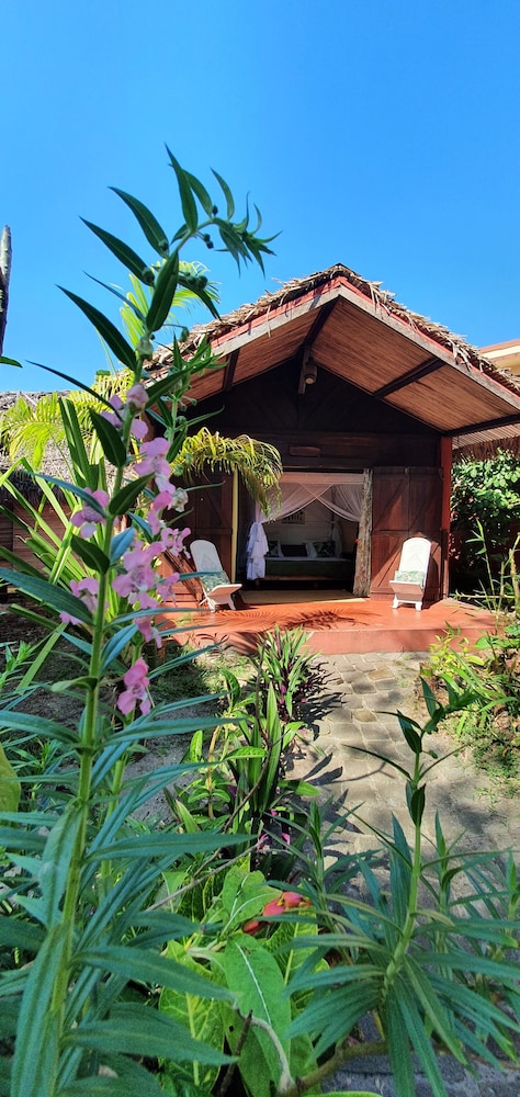 Ravoraha Ecolodge