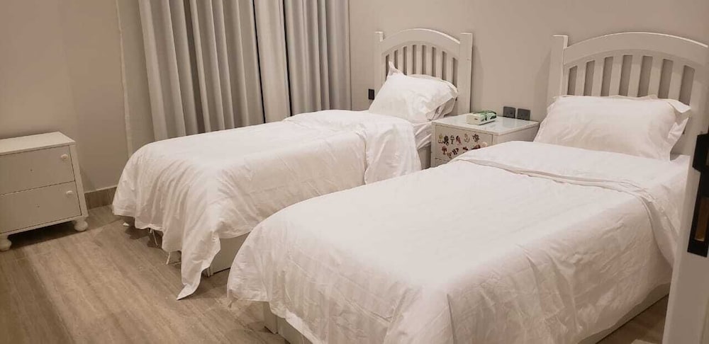 The quiet apartment at dammam corniche