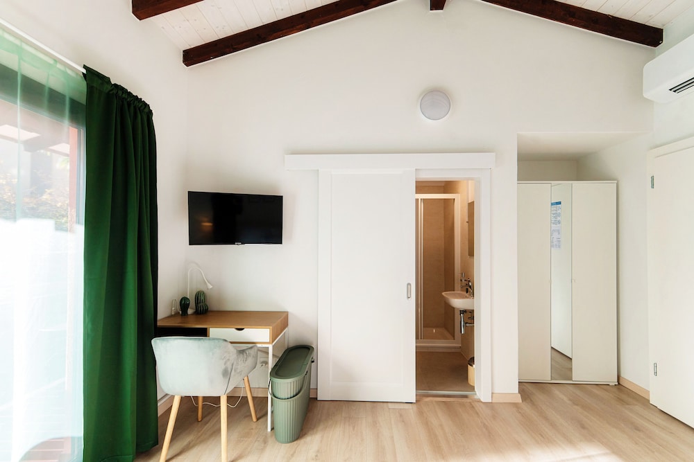 Florida Ascona Rooms