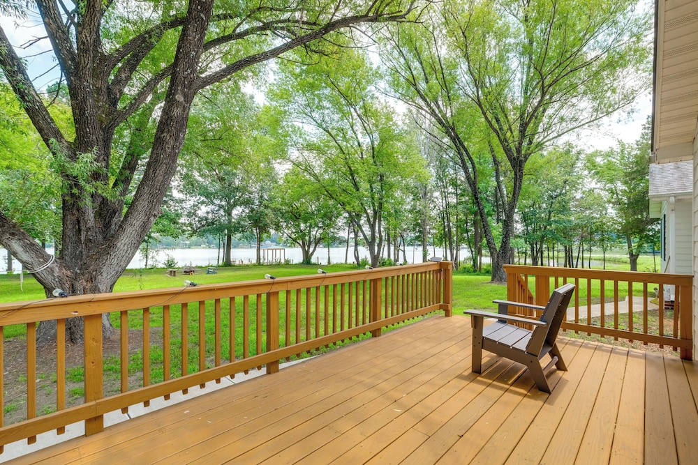 Pets Welcome: Riverfront Getaway in Colonial Beach