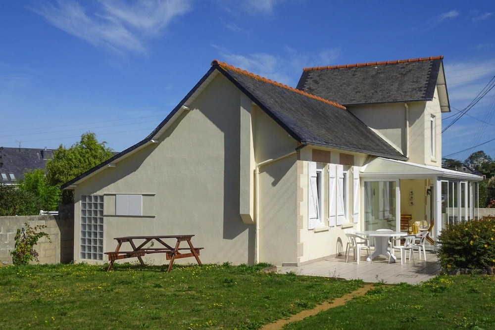 Holiday Home in Pleneuf Near Sandy Beaches view 4