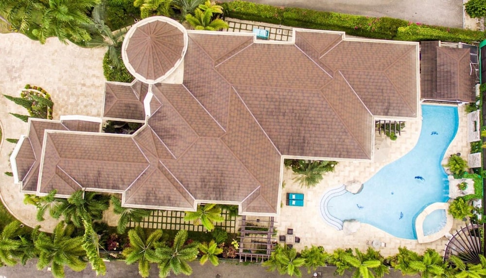 Orchids Palms Luxury Villa Pool Chef Hot Tub Airport Pickup