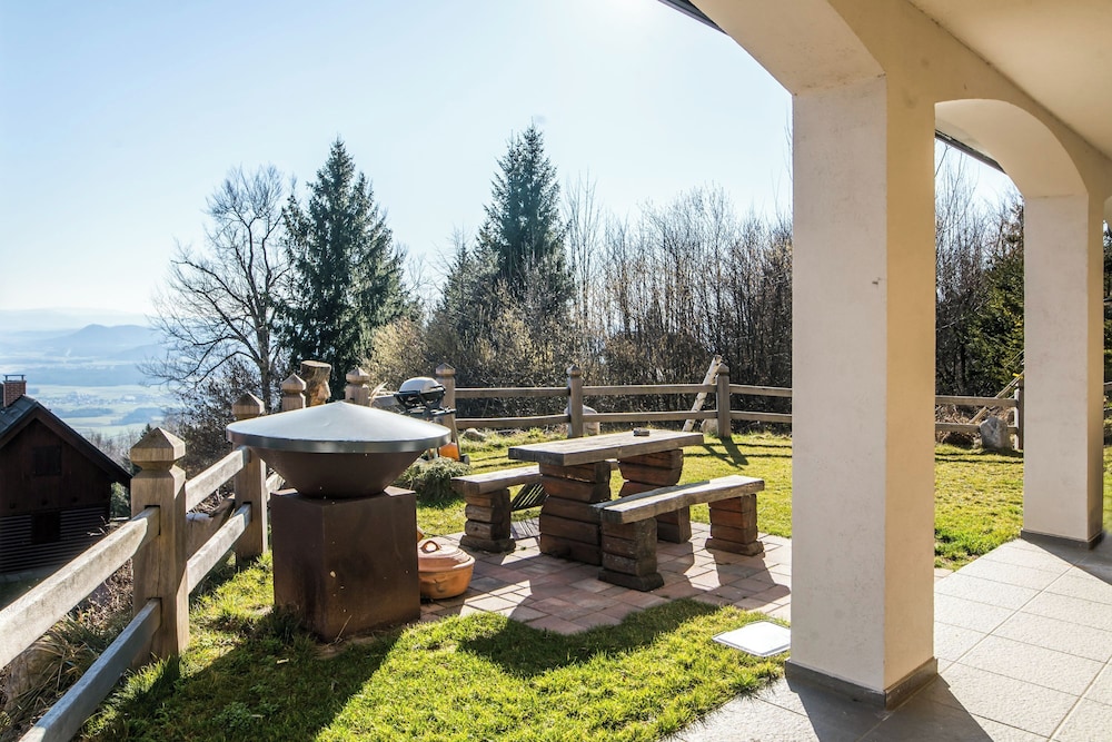 Mt Krvavec Apartment Story
