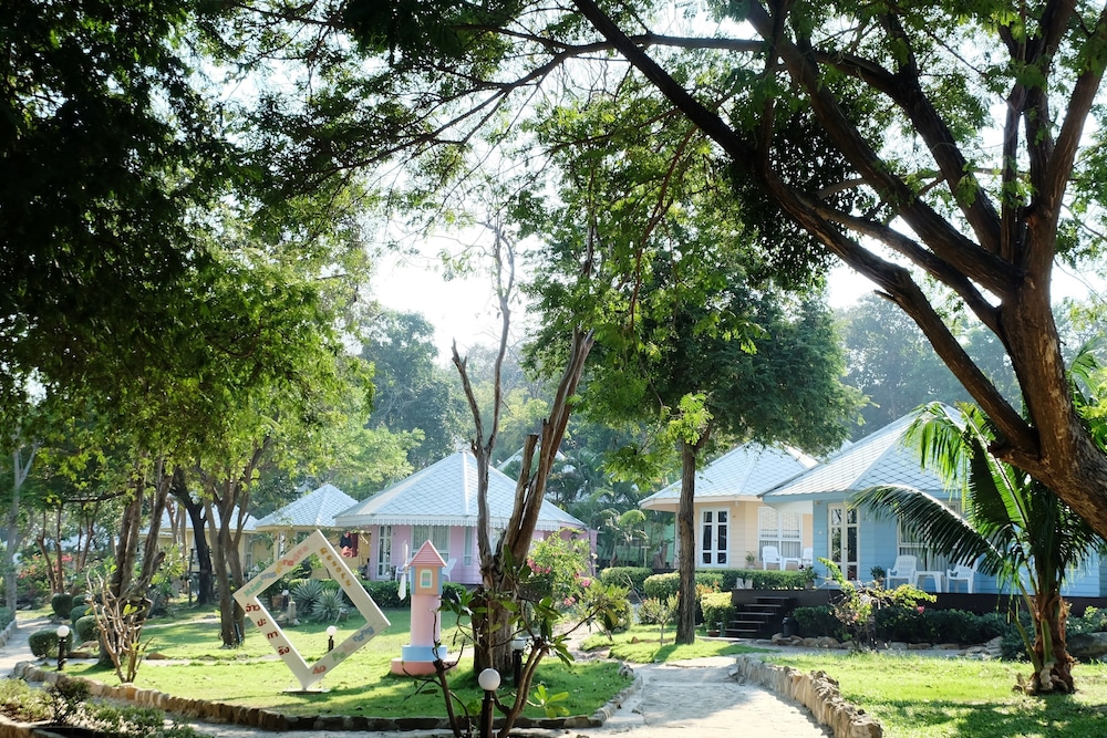 Nimmanoradee Resort