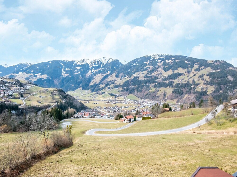 Chalet in Zillertal Near Ski Bus Stop