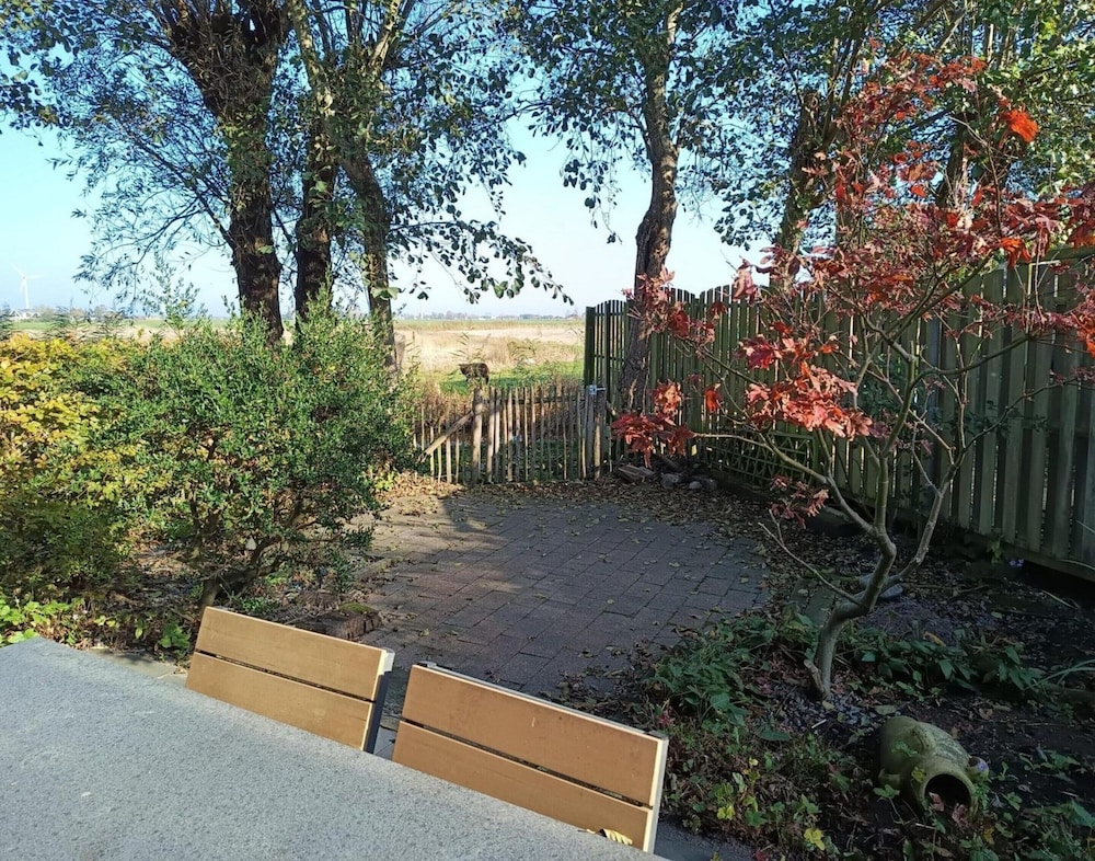 Cozy Holiday Home in Sint Maartenszee