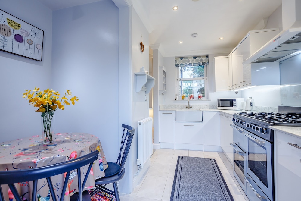 Jasmine Cottage