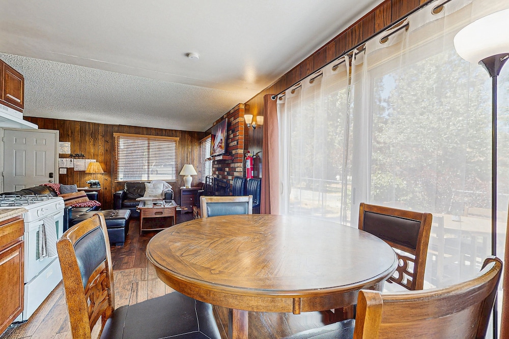 Meadow-front Metcalf Bay Gem #542