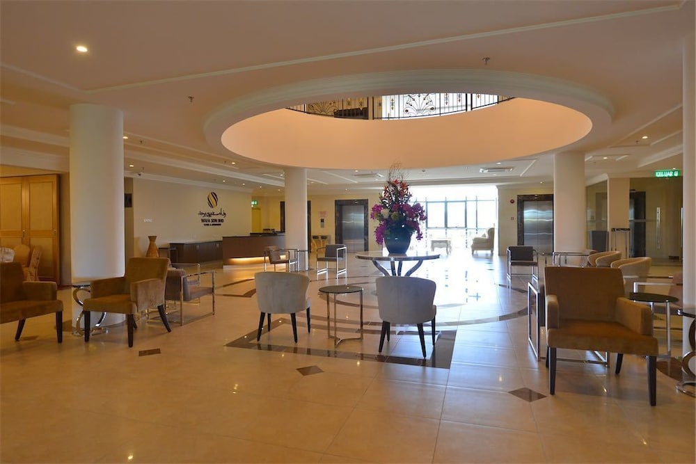 Reception & Lobby