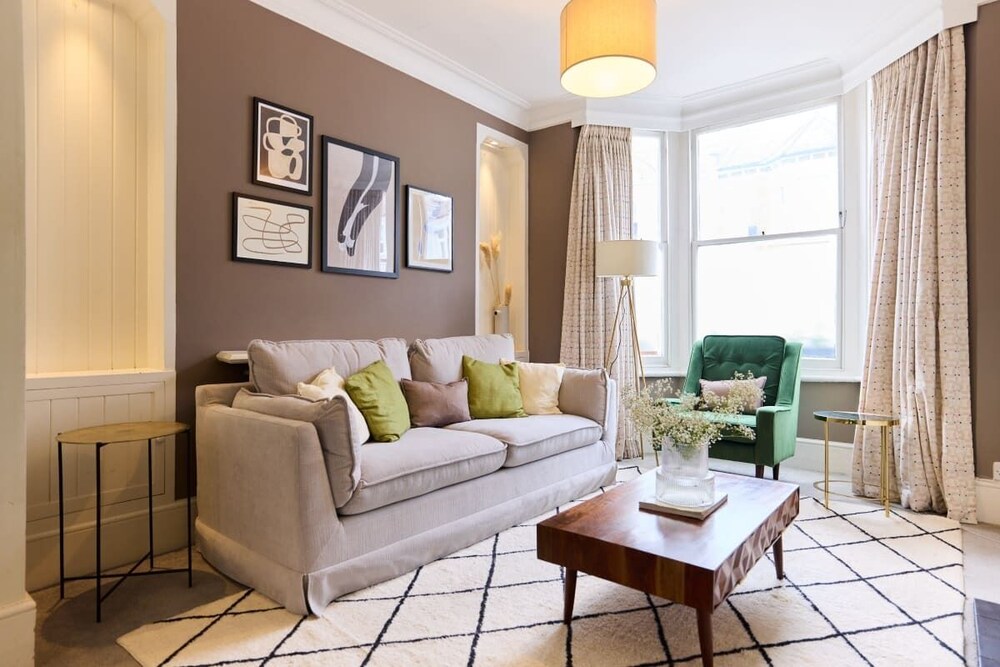 The Fulham Hideout - Modish 2bdr Flat With Patio