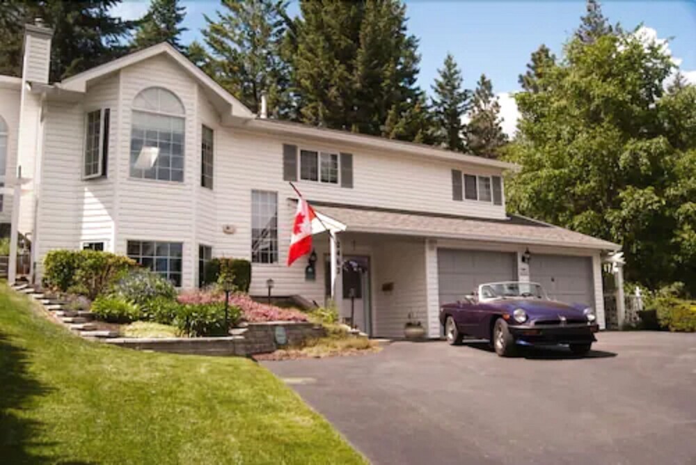 Alexandria House Bed & Breakfast