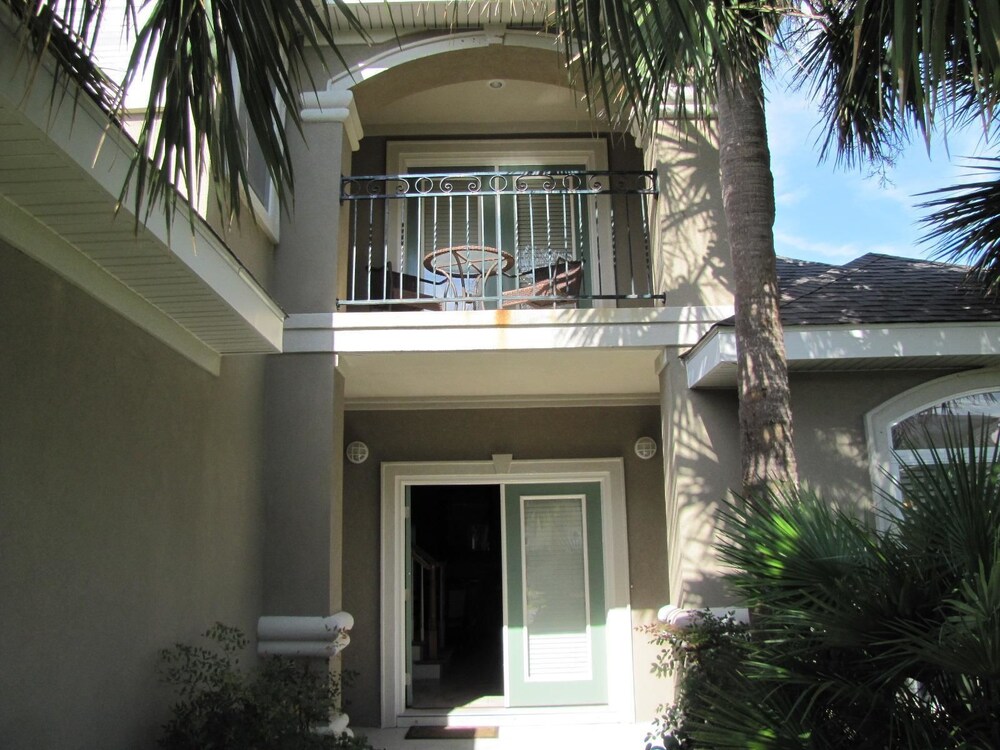 Avalon Beach Estates by Crystal Waters