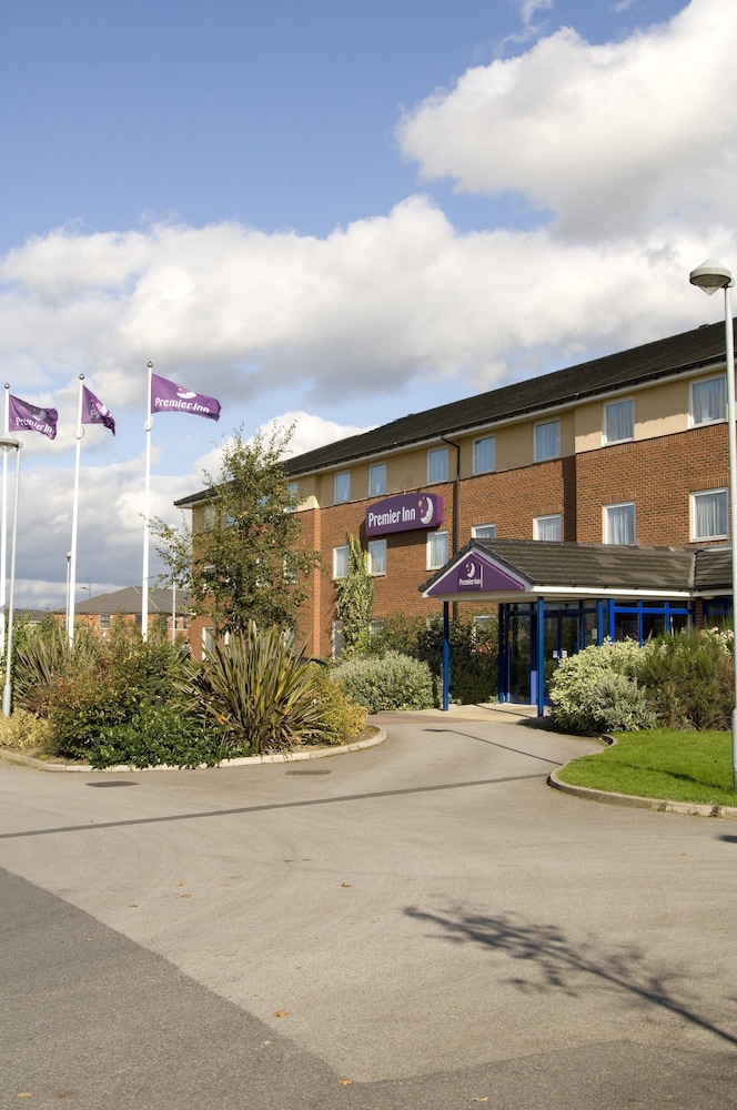Premier Inn Wakefield South - M1 Jct39 2