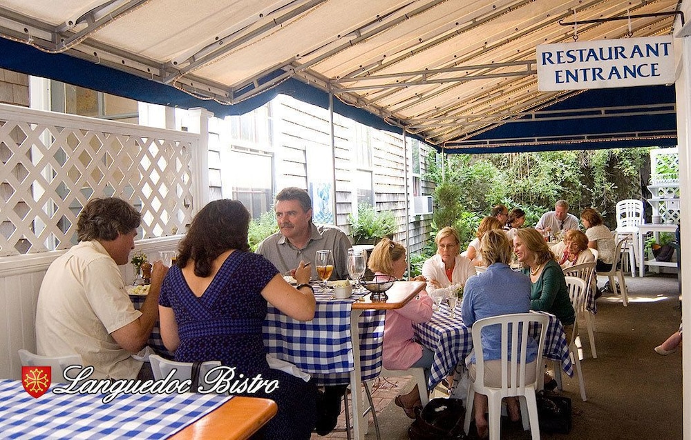 Languedoc Inn & 3 Hussey St Guest House