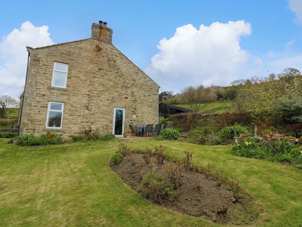 Thistlewood House