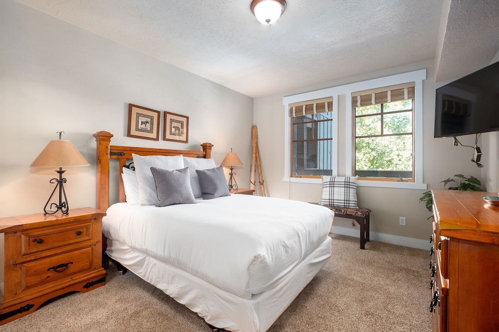 Park City Ski Resort - Town Pointe Condos