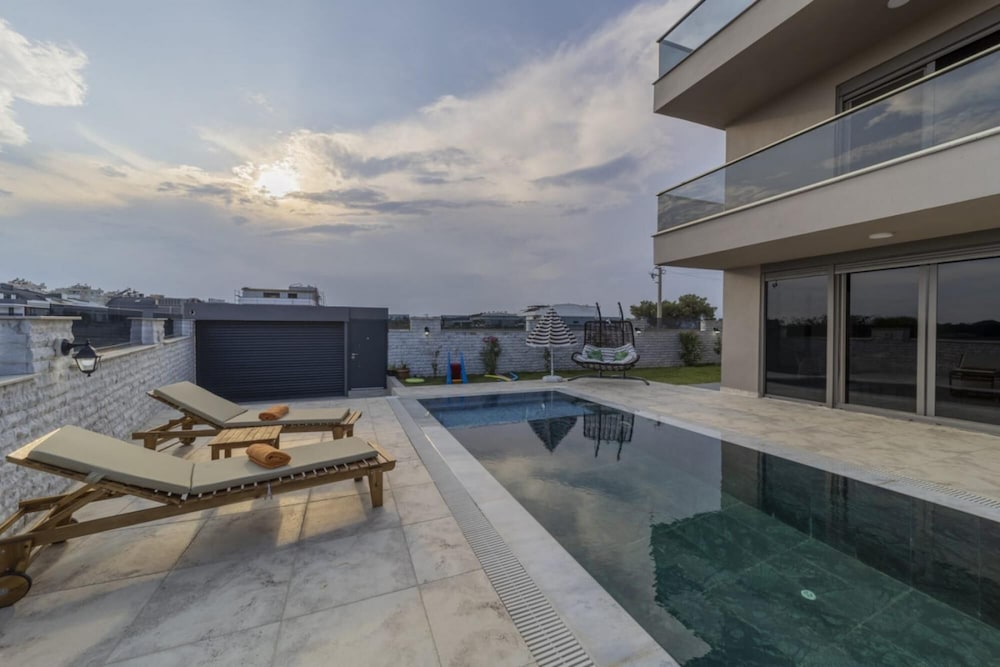 Luxury Villa With Private Pool Close to Lara Beach