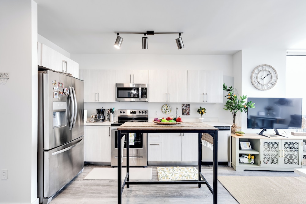3Bedroom 2 Bath Condo