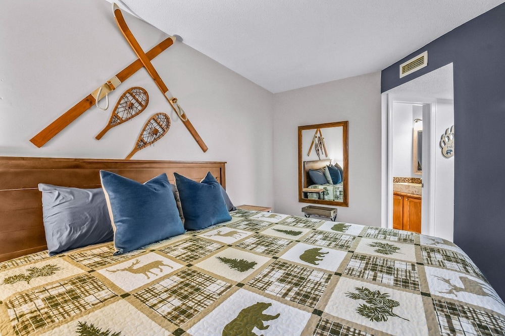 Heavenly View 2 Bedroom Condo